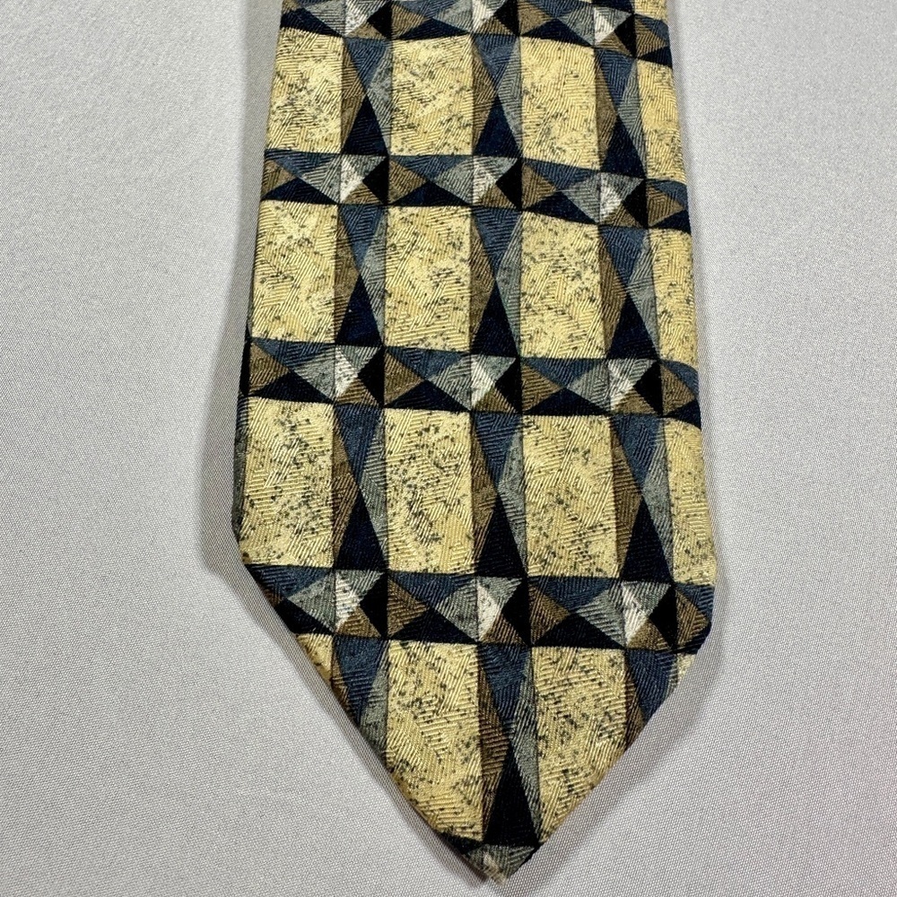 Men’s XMI Silk Necktie​​​​ - Picture 2 of 4